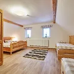 Feriehus Osada Černý Dŭl